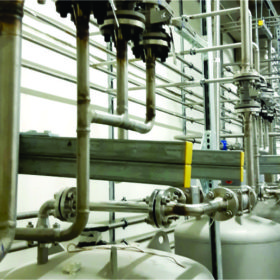 Fuel-mixture-sala-de-mistura-combustíveis-laboratorio-stihl